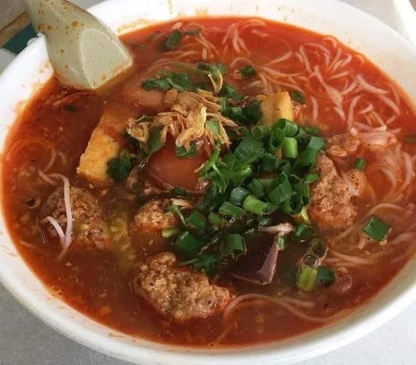 Bun Rieu Tomato Crab Noodle Soup